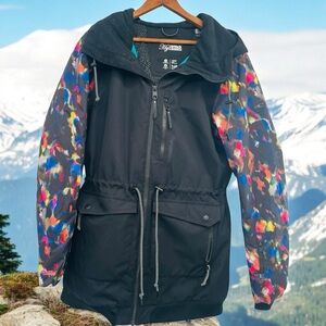 O’Neill Hyperdry Snowboarding Jacket Women’s L Black Multi Firewall Magma Hood